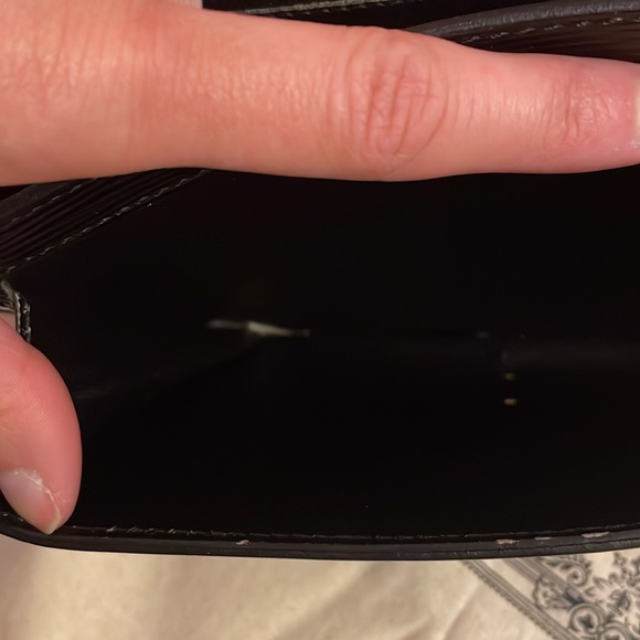 Additional Photos for LV EPI wristlet - Picture 9 of 13